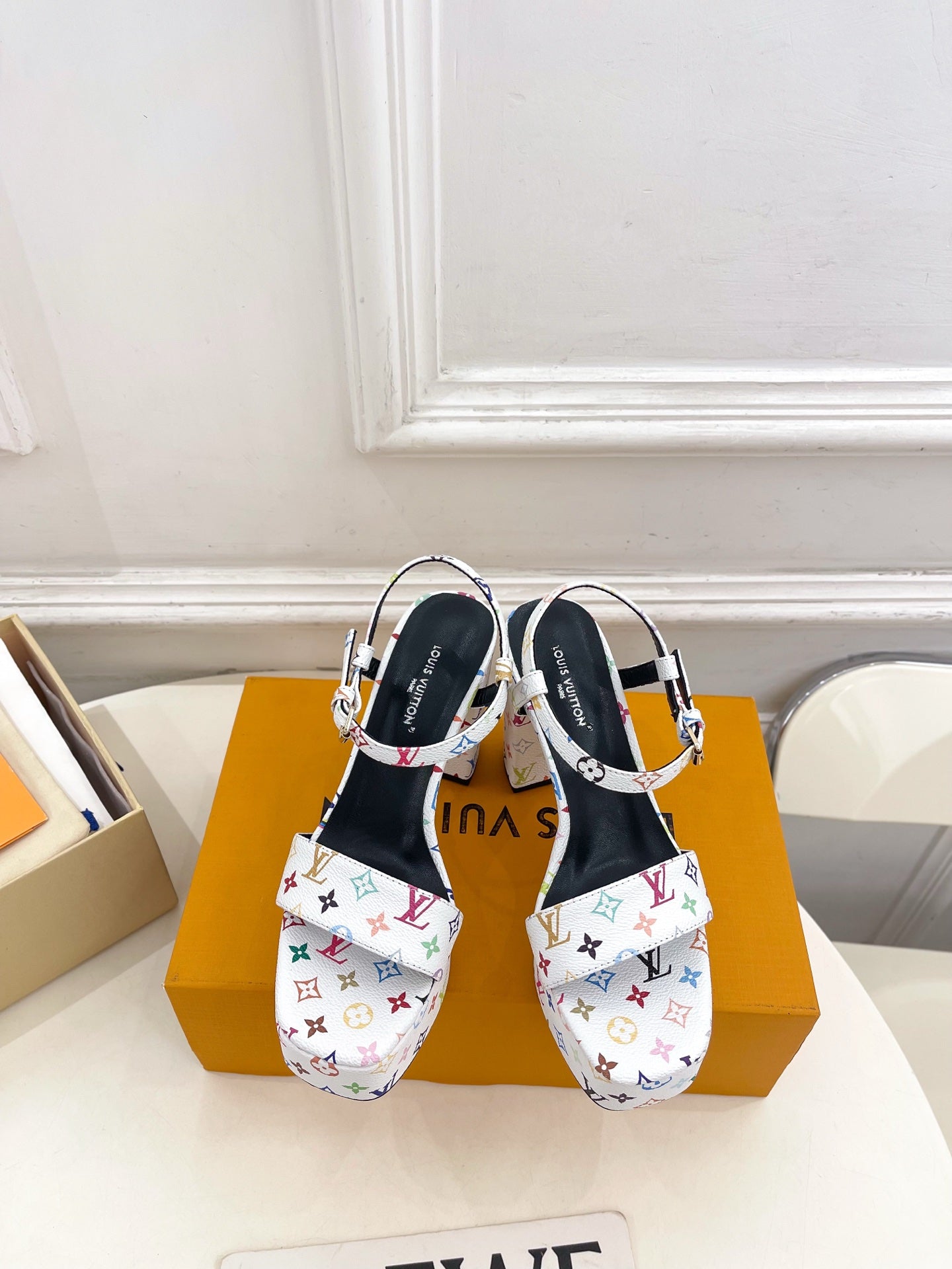 VV Platform High Heels 1826050822