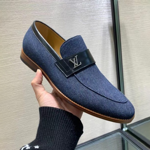New fashion classic pointed toe denim loafer