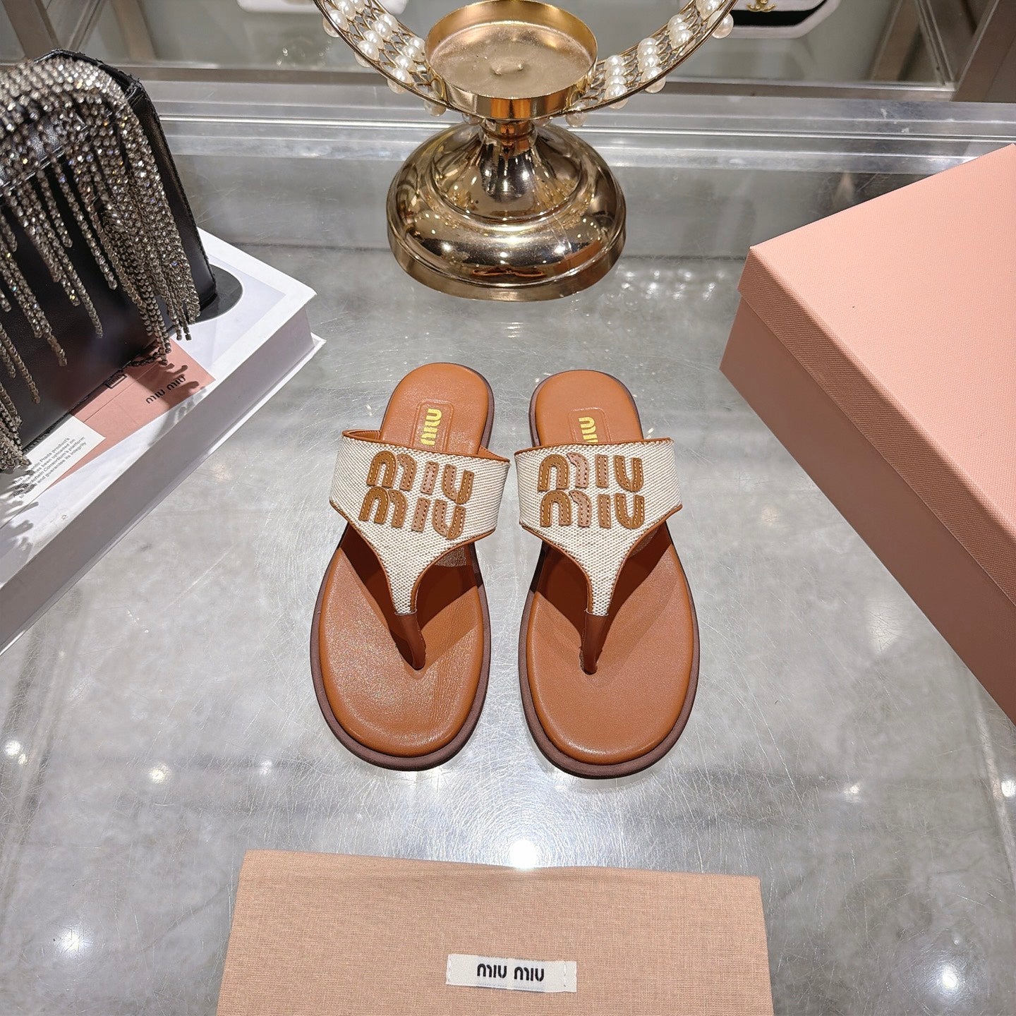 MM Canvas and leather thong sandals 1826062503