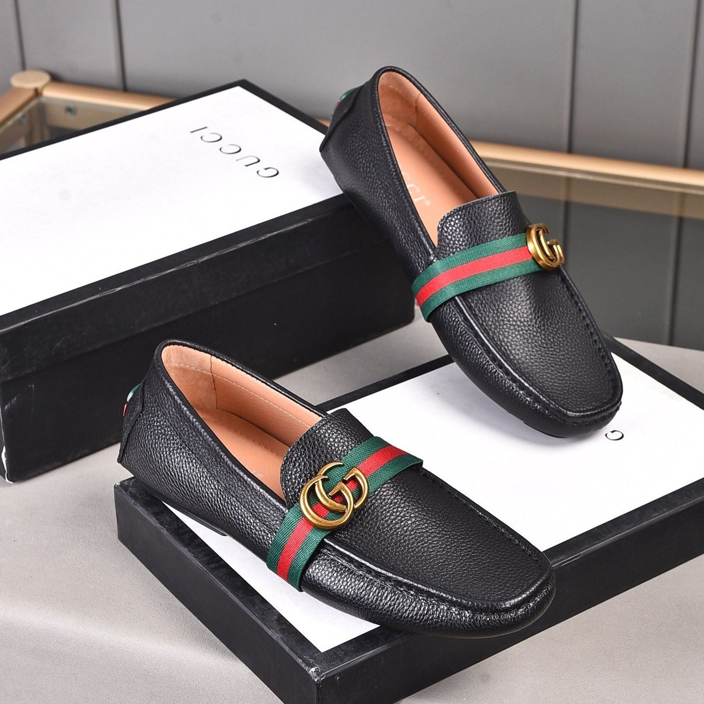 Gentleman Men's Shoes Leather Popular Classic Presbyterian Pattern Loafers G09