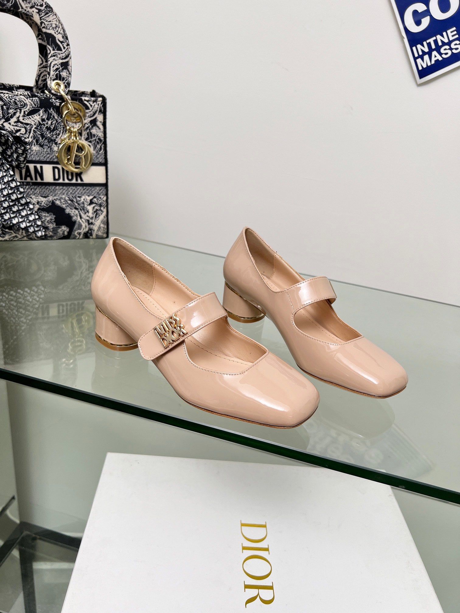 Miss D Pump 1824022407