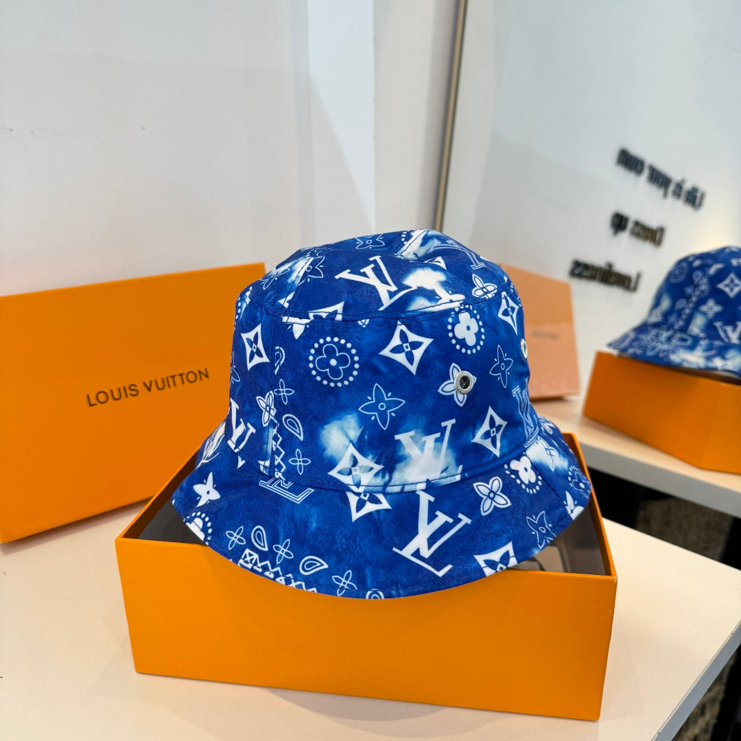 VV HAT 1826032510