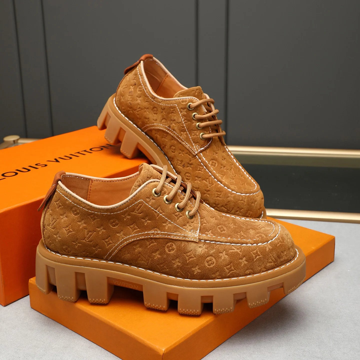 Chunky-Sole Suede Casual Men's Shoes 1025102418