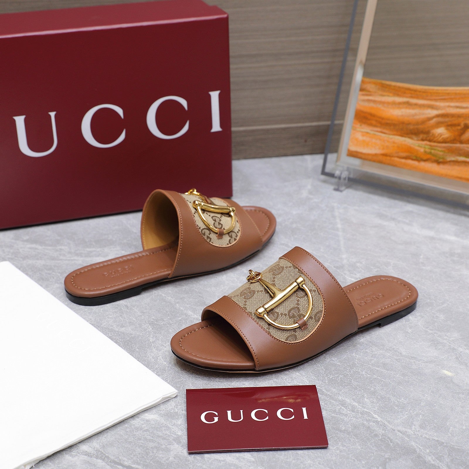 GUI 25ss D-shaped chain buckle slippers 1825042512