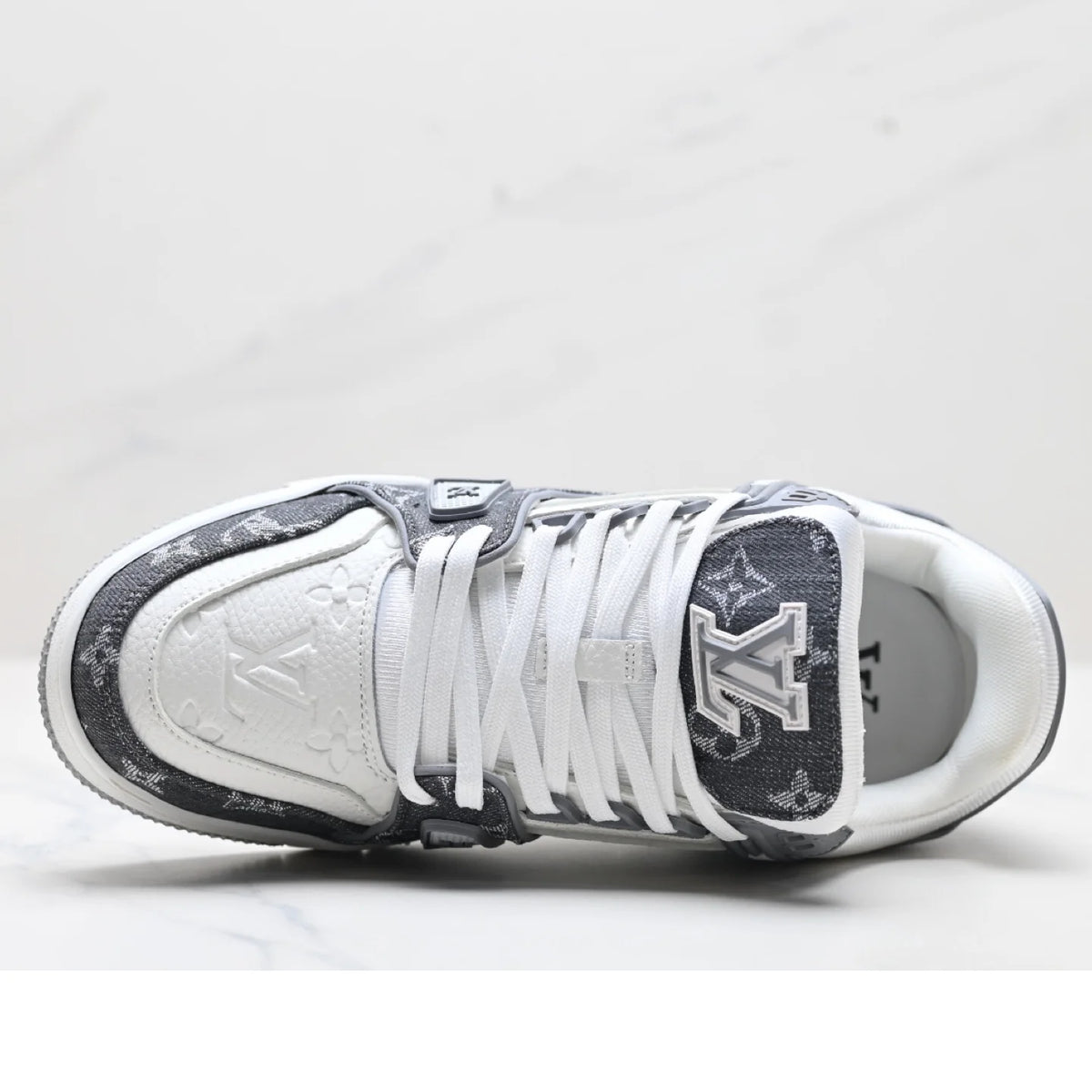 Low Top Casual Sneakers 1025011713