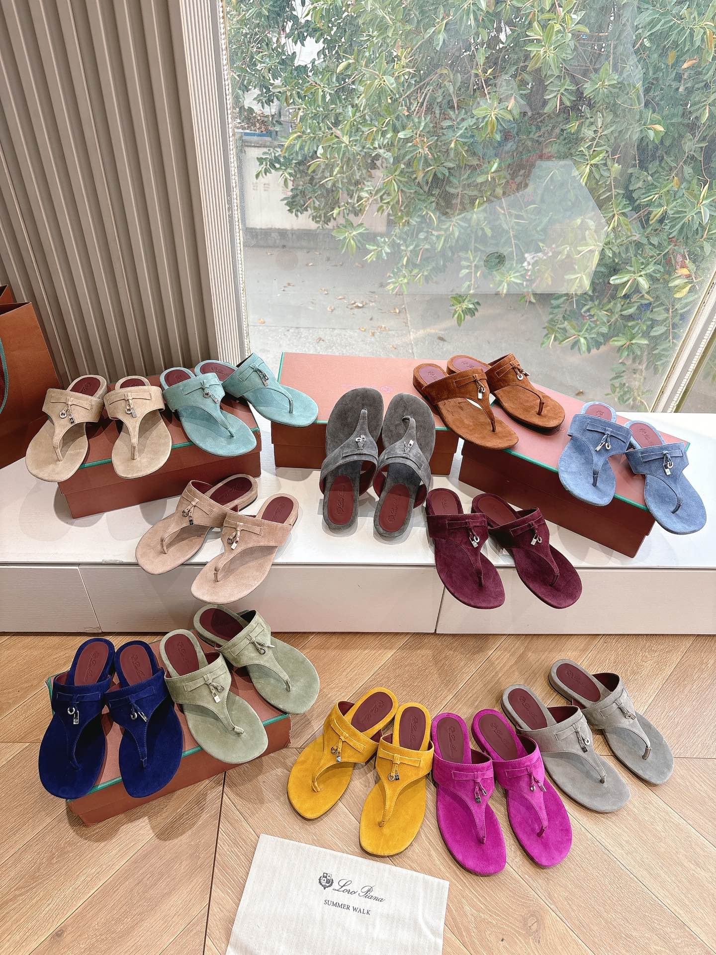 LP Flip Flops 1825041802