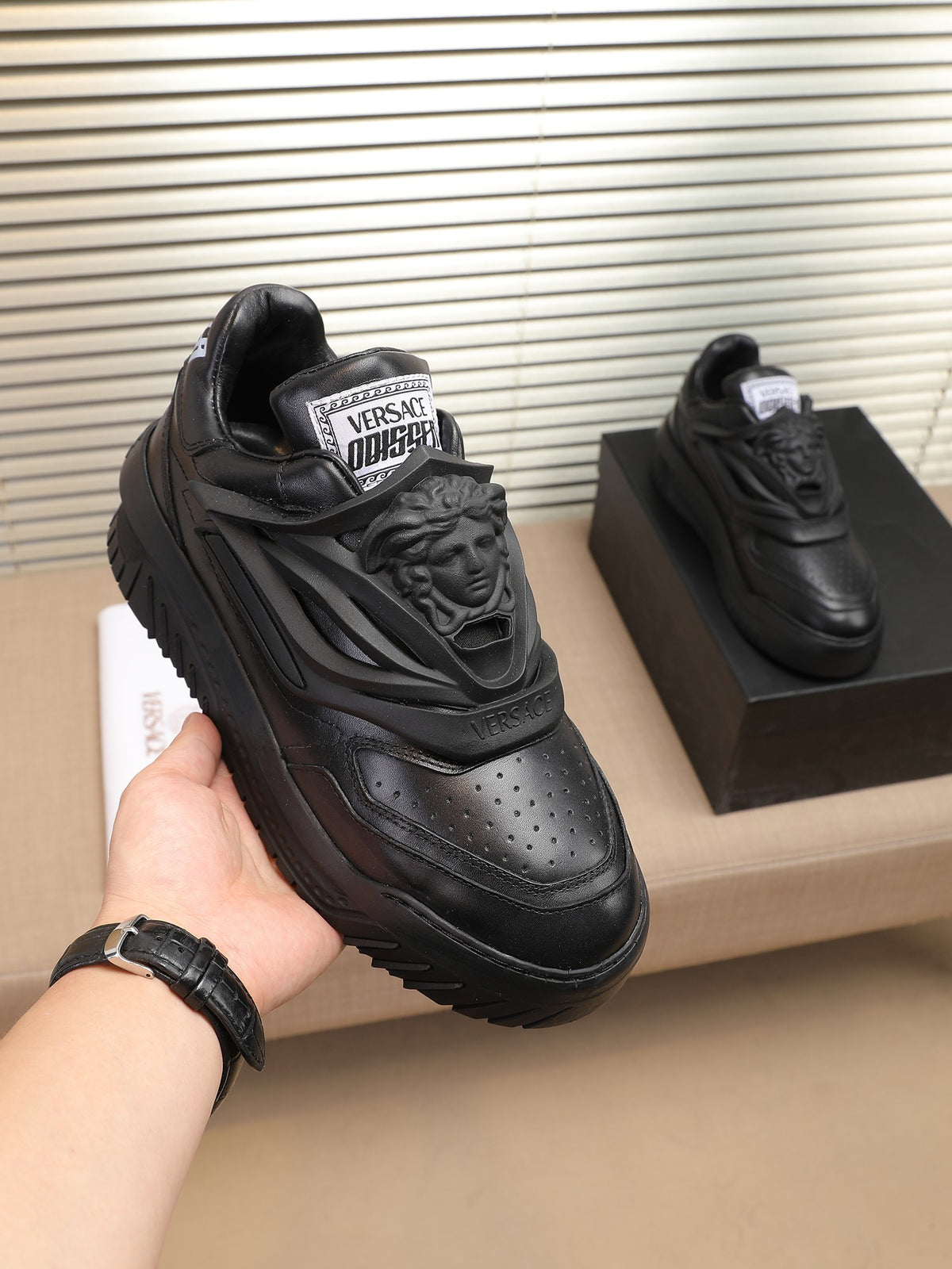 VS Sneakers 1825061911