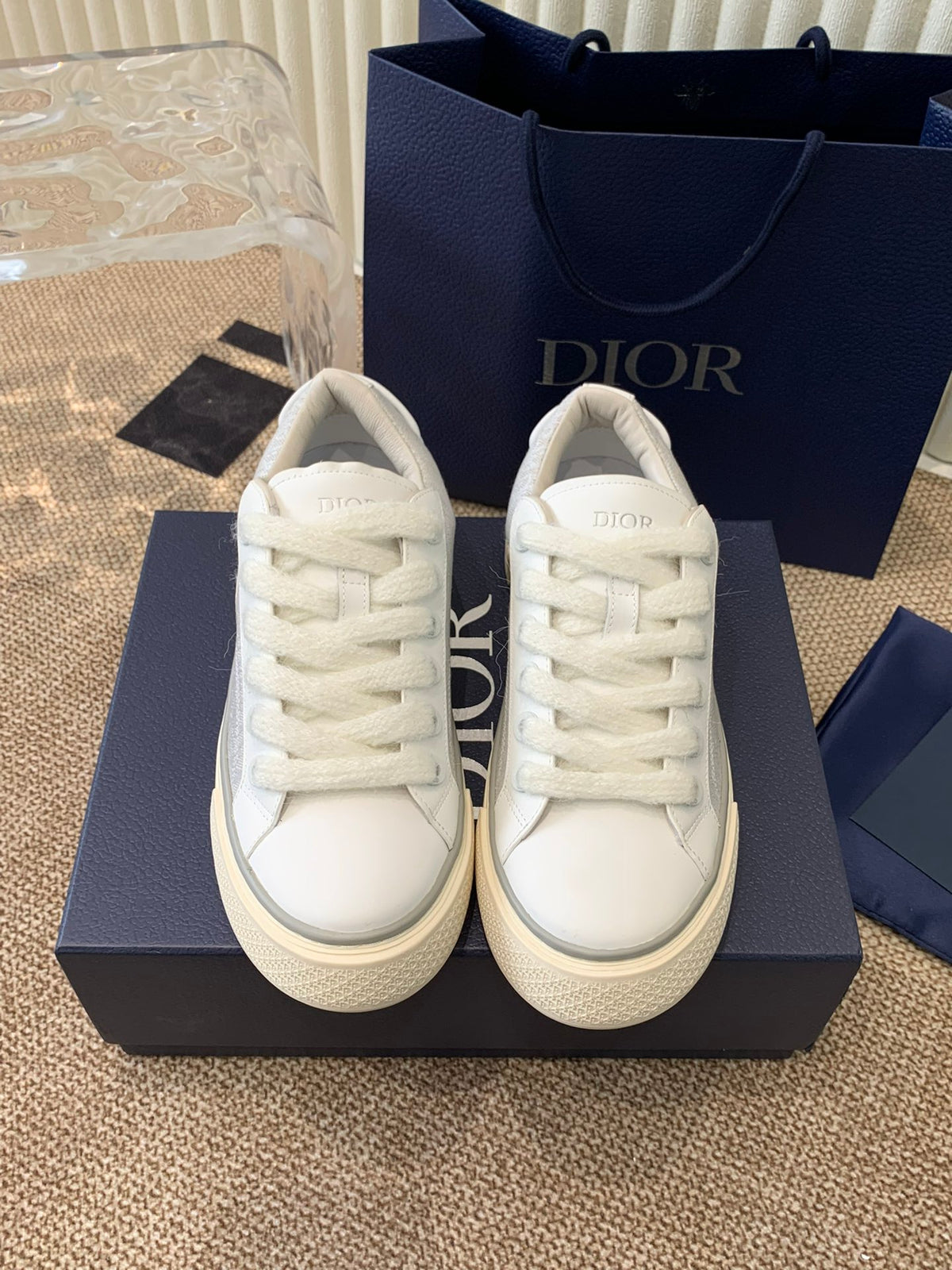 CD Diamond canvas shoes 1825120104