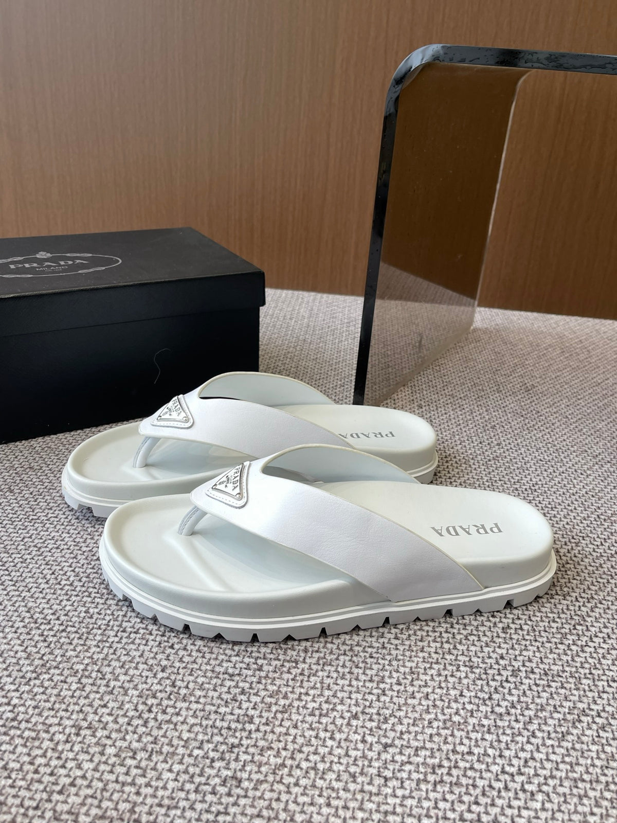 PR slippers 1825052024