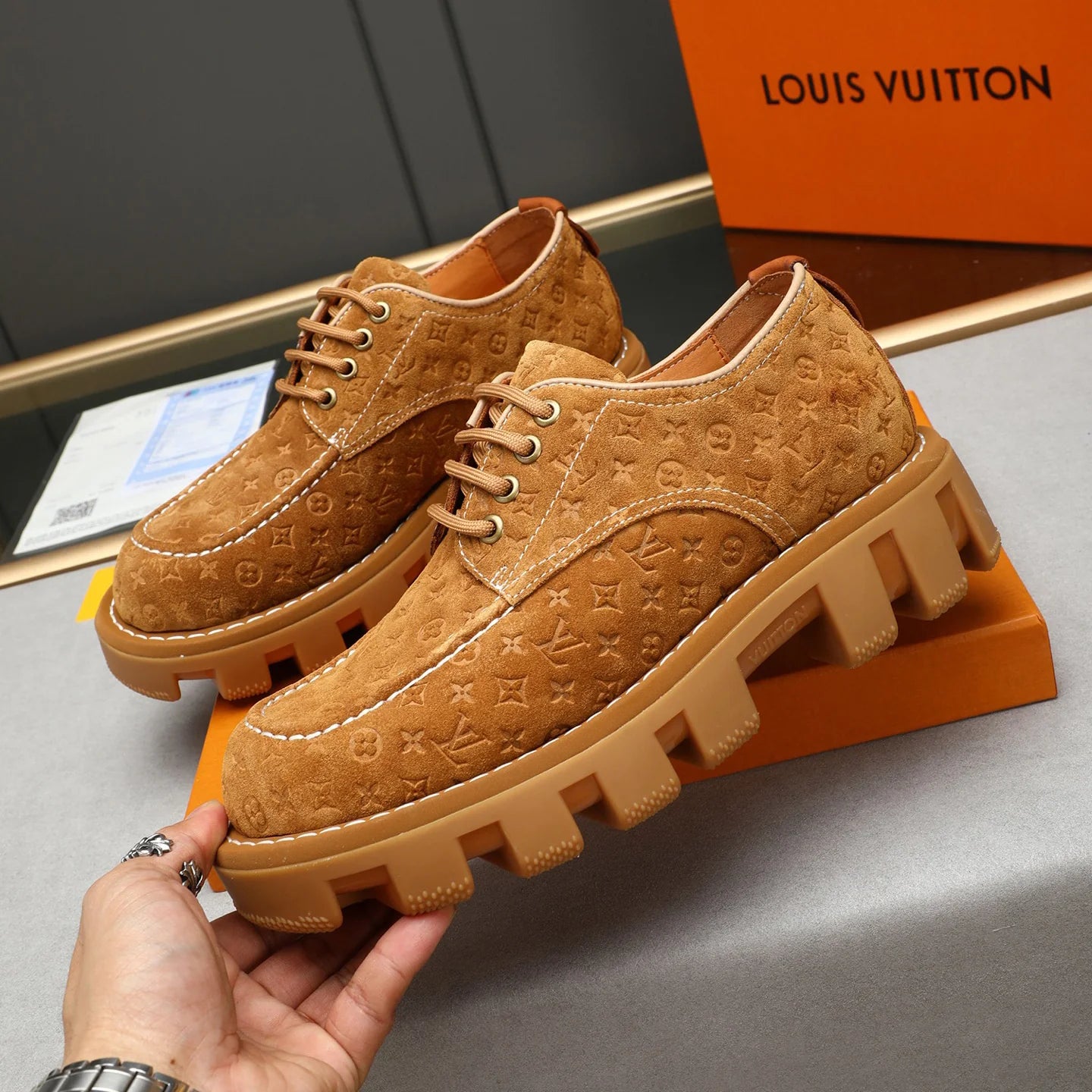 Chunky-Sole Suede Casual Men's Shoes 1025102418