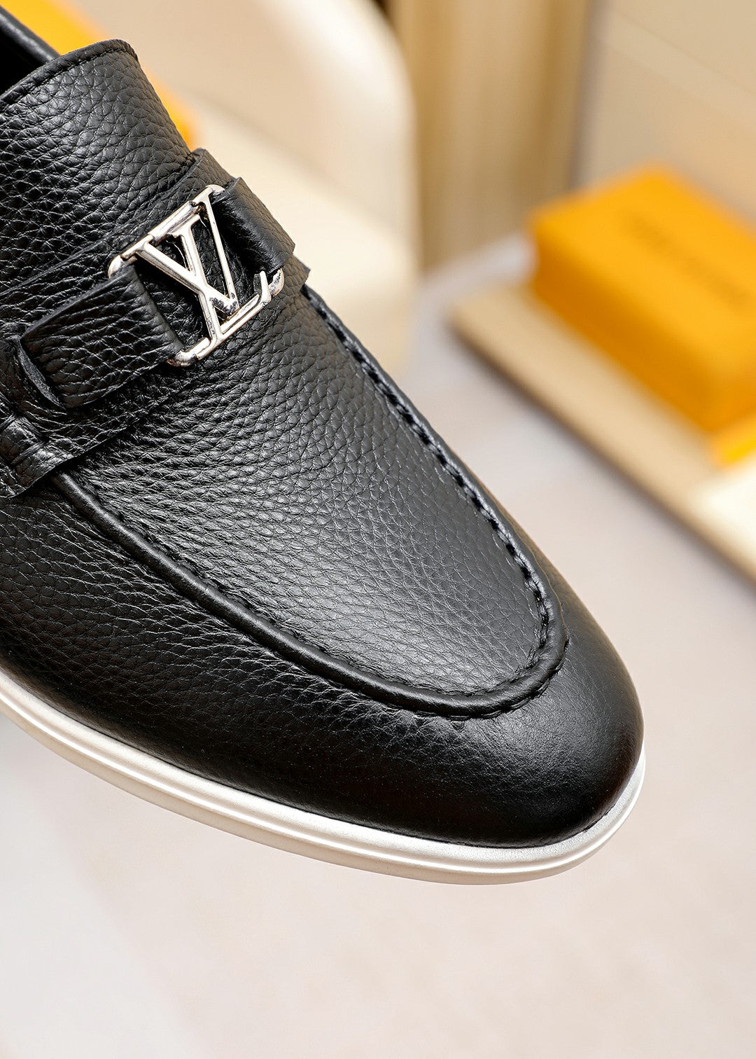 High-end business loafers 6