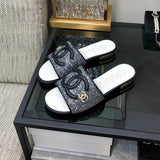 Luxurious new shoes sandals 1024052417