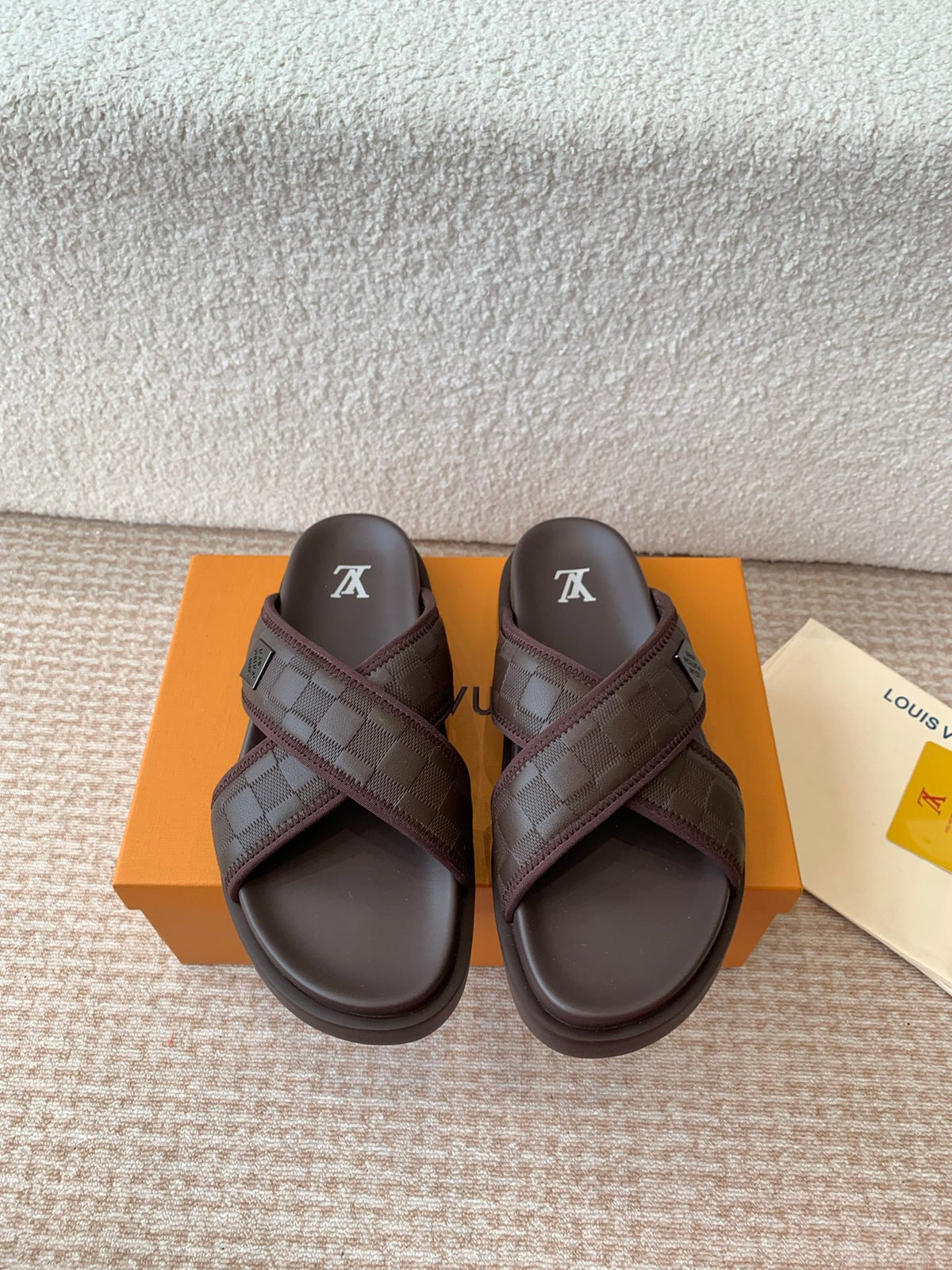 VV Beach slippers 1825052202