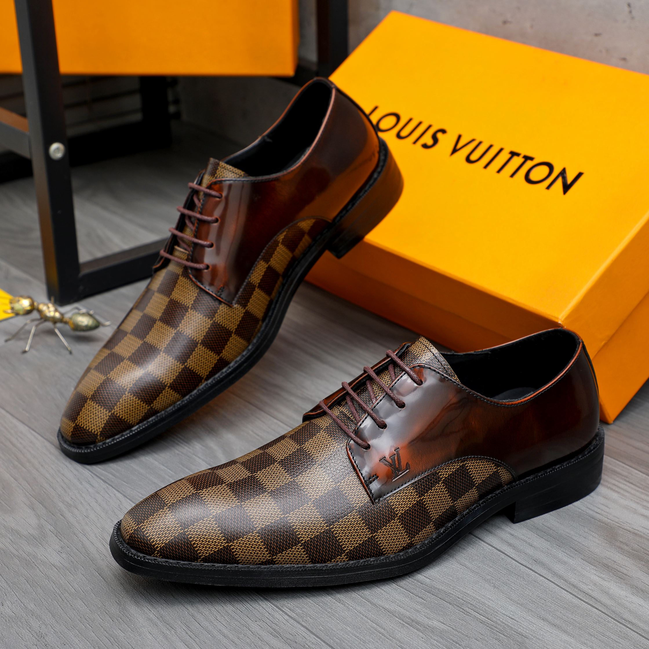 VV lace-up shoe 1826072207