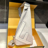 New fashion and versatile men's chest bag　1024072825