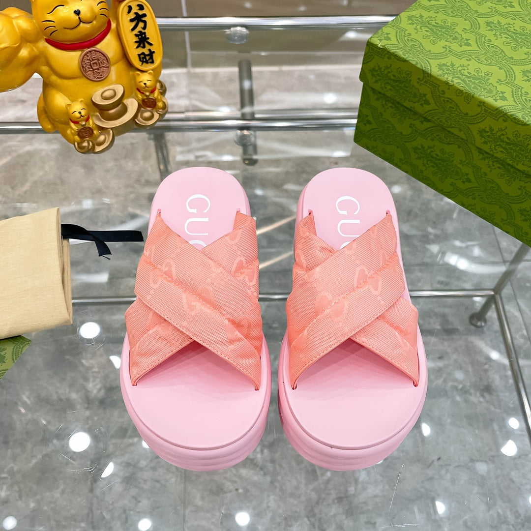 Trendy platform slippers XC0823072801