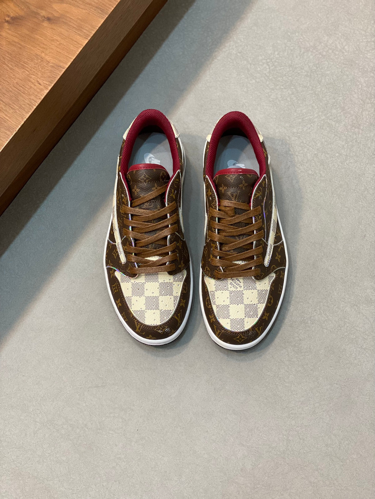 V&N Collaboration Sneakers 1826012307