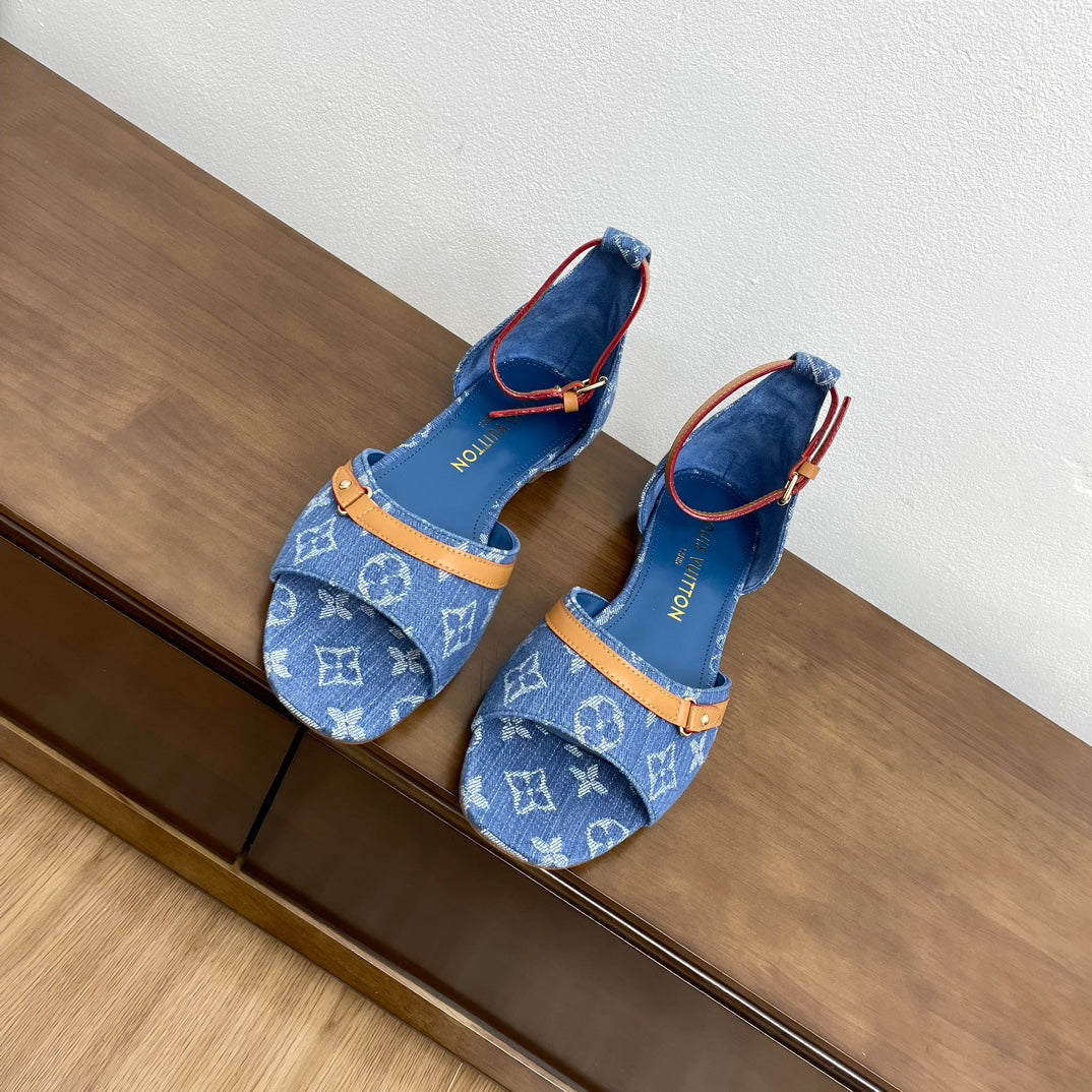 L 24 new arrival sandals 1824082906