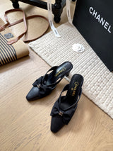 CNL Bow and pearl buckle sandal 1825042901
