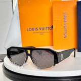 VV Clash Pilot Square Sunglasses 1825070206