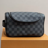Classic chic and versatile wash bag 1024122301