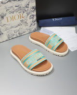 DD Slippers 1825052606