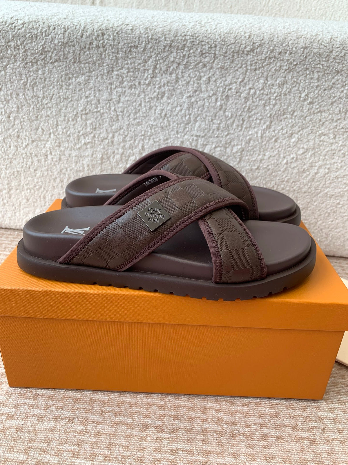 VV Beach slippers 1825052202