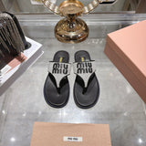 MM Canvas and leather thong sandals 1826062503