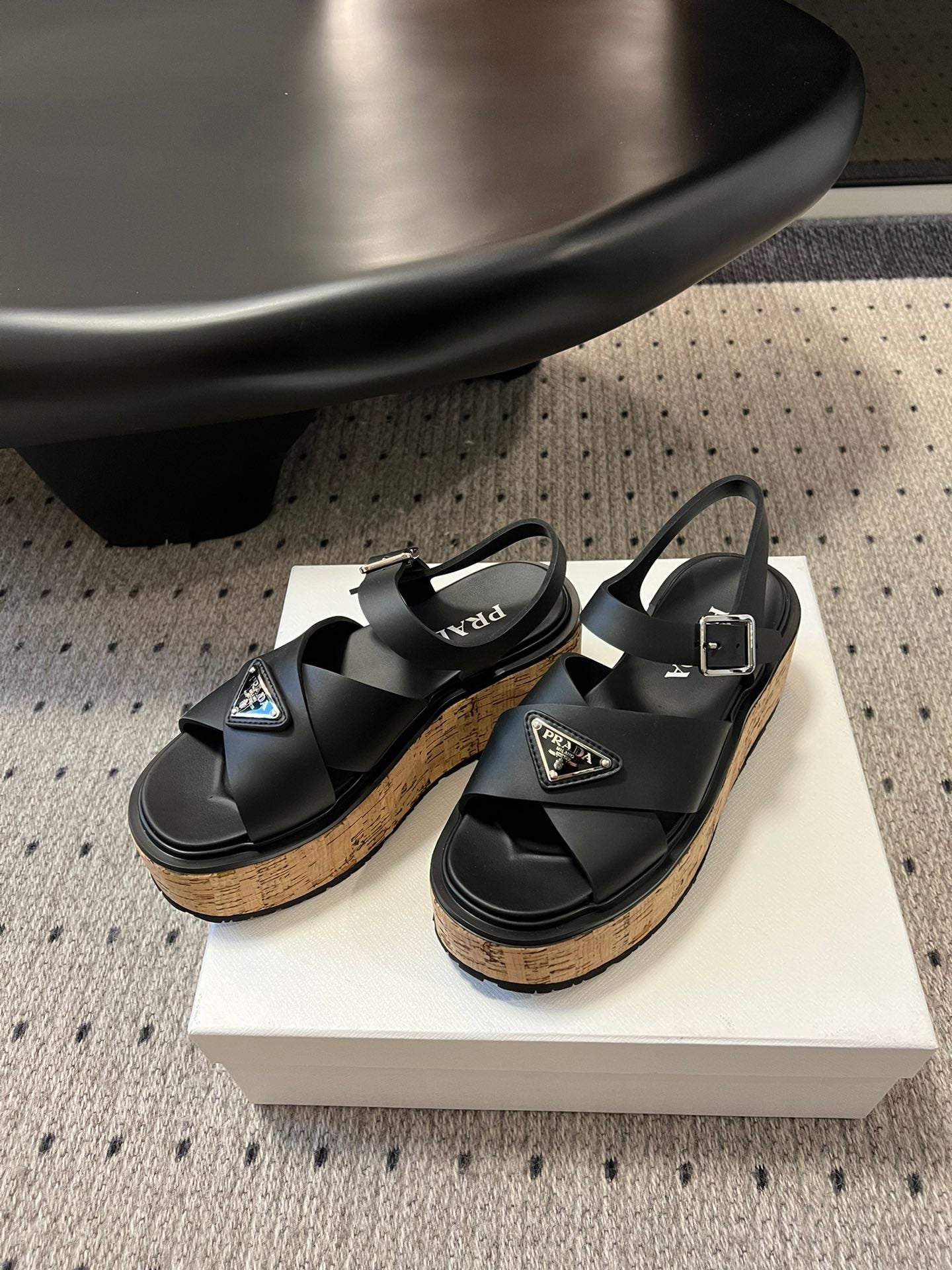 PD leather  slide sandal 1826071304