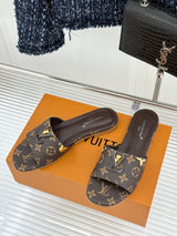 VV leather slippers 1826050821